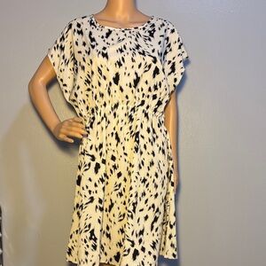 Elegant SHEIN Black and White Abstract Animal Print Patterned MIDI Dress
